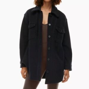 The Ganna Wilfred shirt jacket (black)